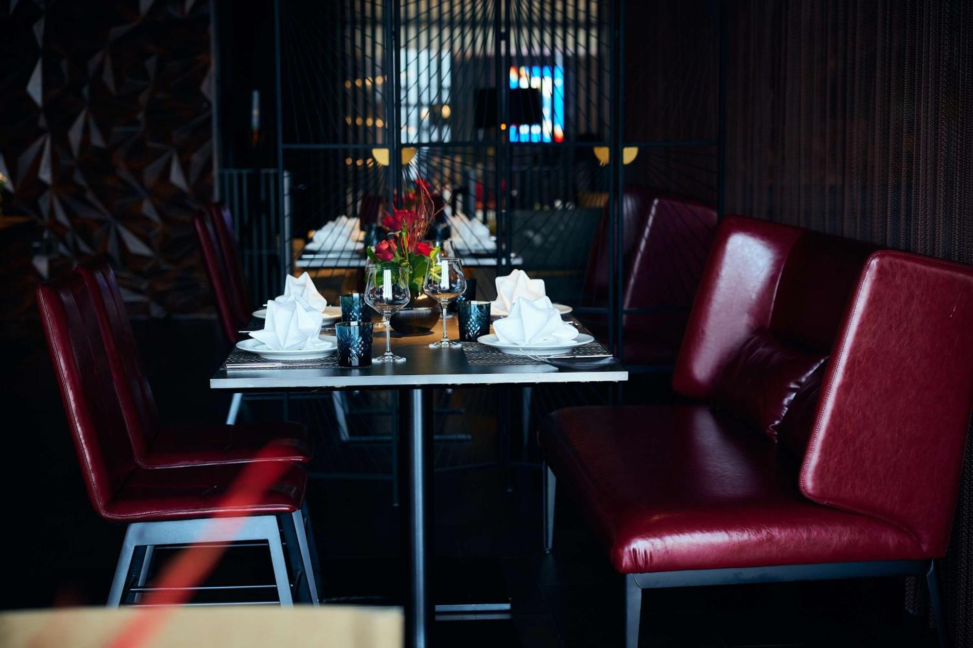 Hotel Hilton Kinszasa Zewnętrze zdjęcie